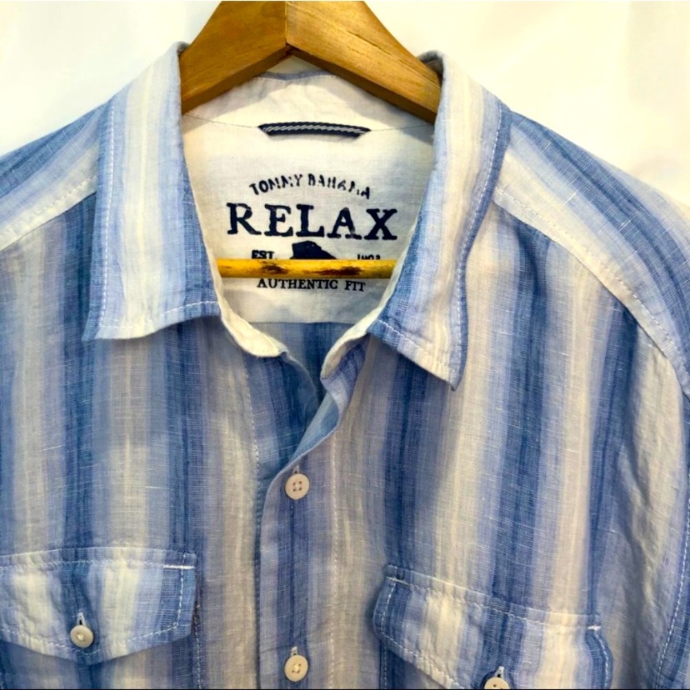 Tommy Bahama 100% Linen Blue & White Button Down Shirt.
